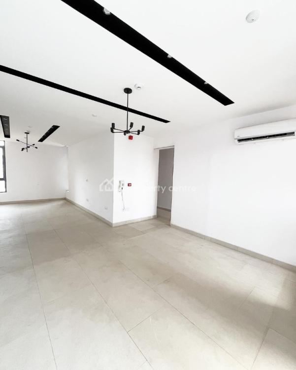 Picture of Penthouse apartment with a roof in Garden Hills October, high-end ...