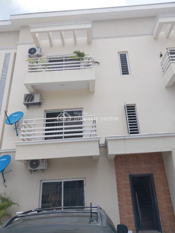 For Rent: 2 Bedroom Apartment With Bq, Lekki Scheme 2, Ajah, Lagos | 2