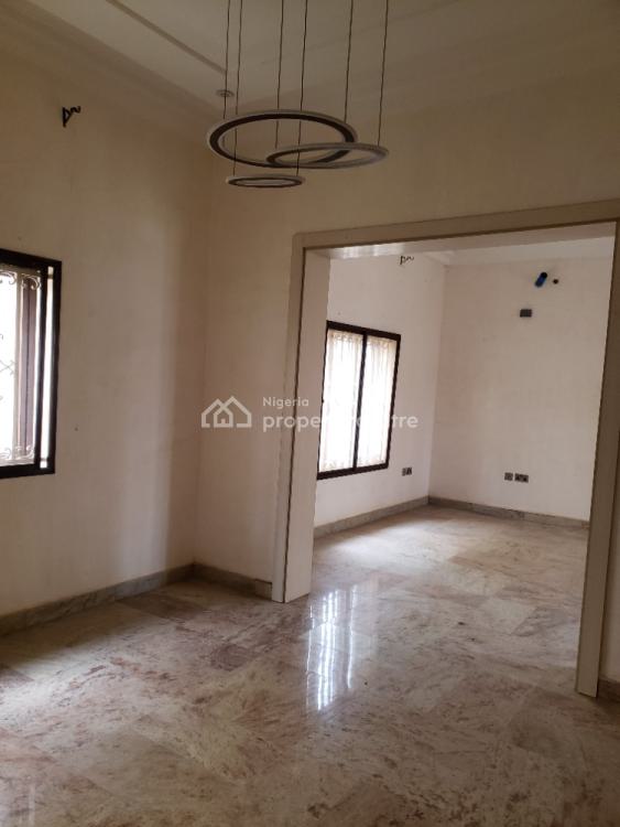 5 Bedrooms Fully Detached with 2 Rooms Bq, Idu Industrial, Abuja, Detached Duplex for Rent