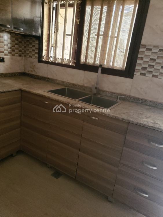 5 Bedrooms Fully Detached with 2 Rooms Bq, Idu Industrial, Abuja, Detached Duplex for Rent