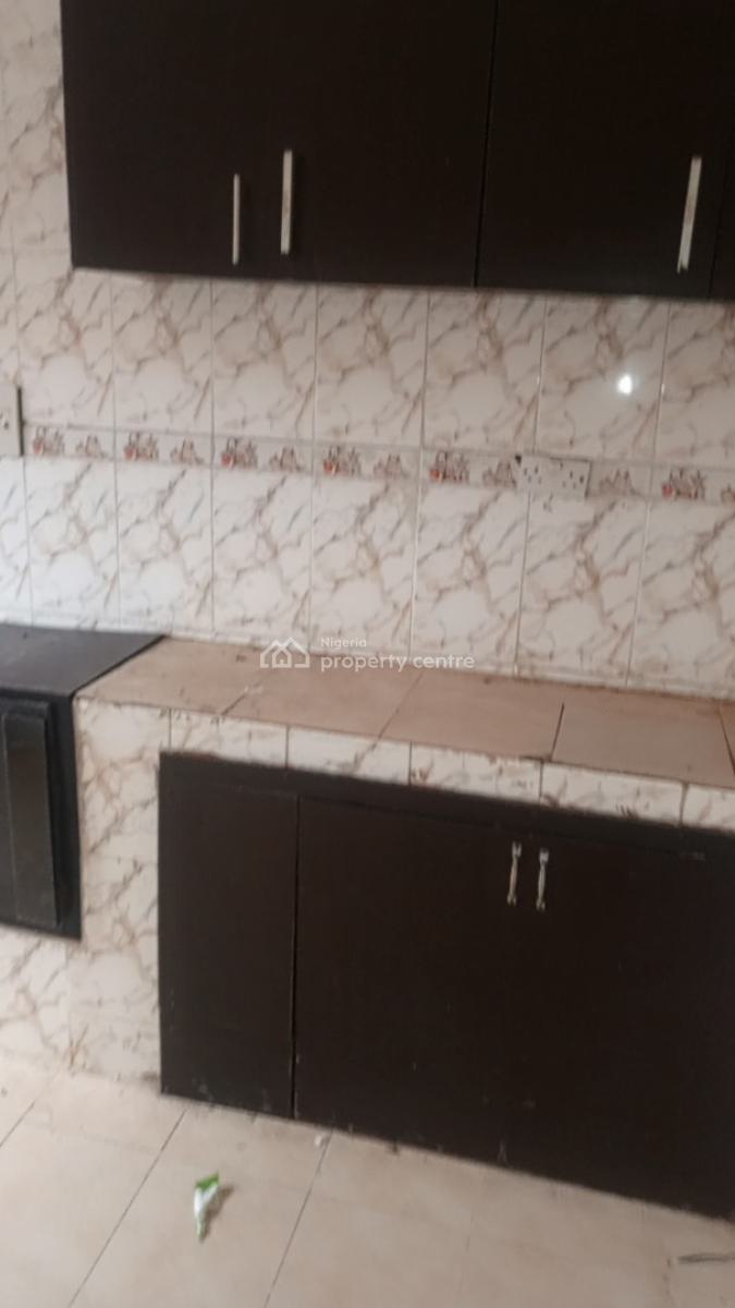 Neatly Renovated Mini Flat, Murphy Adetoro Street, Alpha Beach Road, Atlantic View Estate, Igbo Efon, Lekki, Lagos, Mini Flat (room and Parlour) for Rent