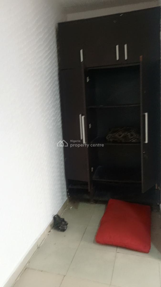 Neatly Renovated Mini Flat, Murphy Adetoro Street, Alpha Beach Road, Atlantic View Estate, Igbo Efon, Lekki, Lagos, Mini Flat (room and Parlour) for Rent