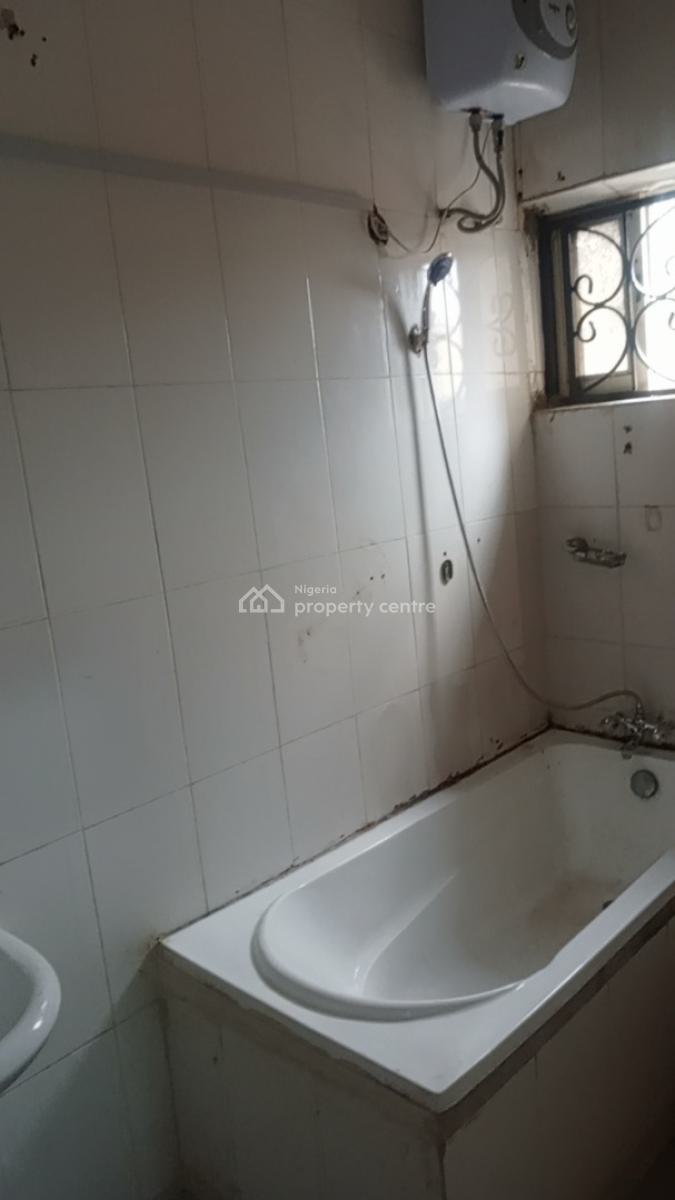 Neatly Renovated Mini Flat, Murphy Adetoro Street, Alpha Beach Road, Atlantic View Estate, Igbo Efon, Lekki, Lagos, Mini Flat (room and Parlour) for Rent