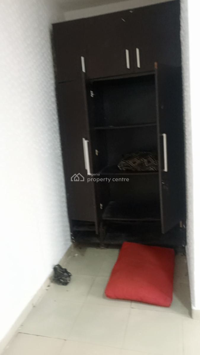 Neatly Renovated Mini Flat, Murphy Adetoro Street, Alpha Beach Road, Atlantic View Estate, Igbo Efon, Lekki, Lagos, Mini Flat (room and Parlour) for Rent