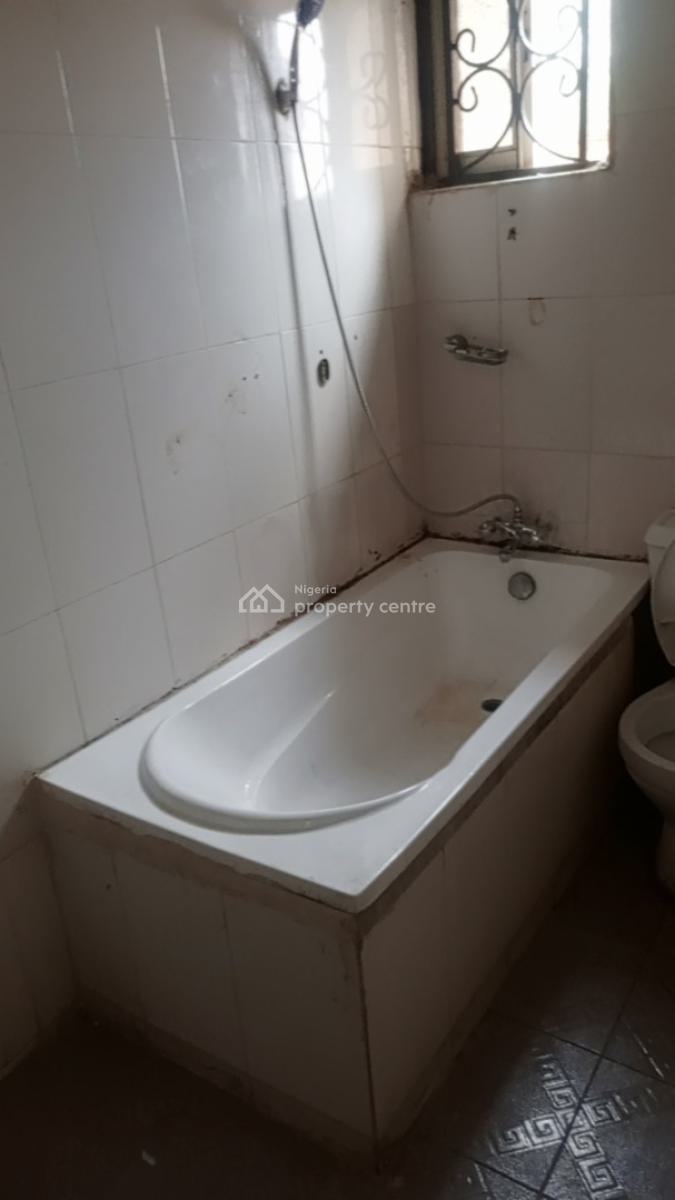 Neatly Renovated Mini Flat, Murphy Adetoro Street, Alpha Beach Road, Atlantic View Estate, Igbo Efon, Lekki, Lagos, Mini Flat (room and Parlour) for Rent