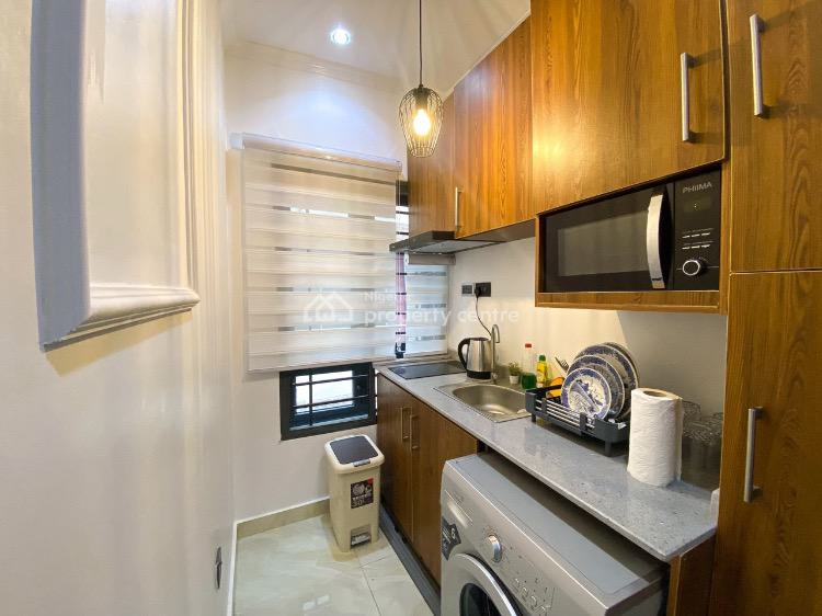 Luxury 1bedroom Apartment in a Serene Estate, Spar Road, Lekki, Lagos, Mini Flat (room and Parlour) Short Let