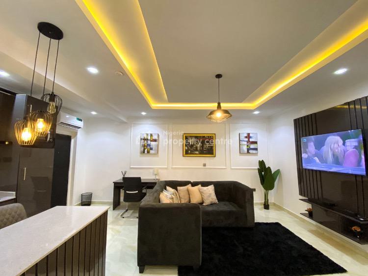 Luxury 1bedroom Apartment in a Serene Estate, Spar Road, Lekki, Lagos, Mini Flat (room and Parlour) Short Let