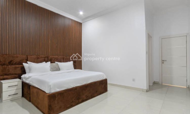 Luxurious 8 Units of 3 Bedroom Apartment, Lekki Phase 1, Lekki, Lagos, Flat / Apartment Short Let