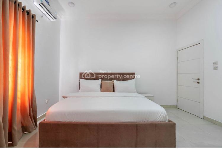 Luxurious 8 Units of 3 Bedroom Apartment, Lekki Phase 1, Lekki, Lagos, Flat / Apartment Short Let