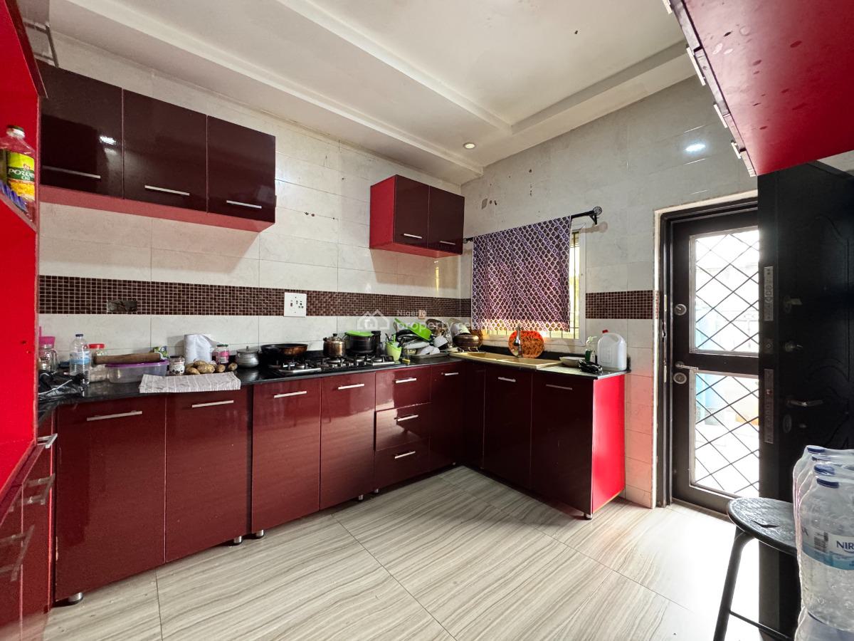 Upgraded 4 Bedrooms Duplex, Corner Unit, Lekki Paradise 2 Estate, By Chevron Alternative, Lekki Phase 1, Lekki, Lagos, Terraced Duplex for Sale