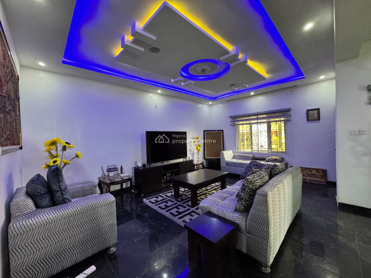 Upgraded 4 Bedrooms Duplex, Corner Unit, Lekki Paradise 2 Estate, By Chevron Alternative, Lekki Phase 1, Lekki, Lagos, Terraced Duplex for Sale