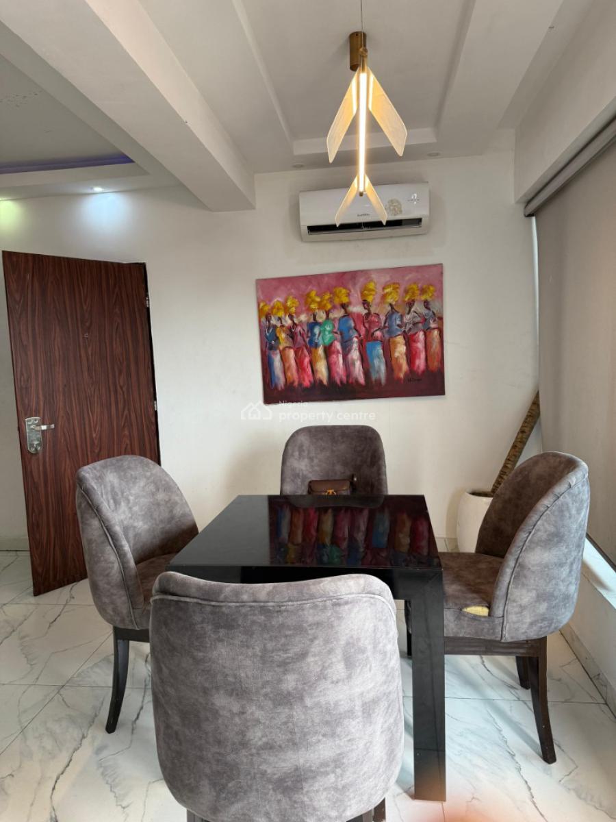 Lovely Two Bedrooms Penthouse with Snooker, Chisco, Ikate, Lekki, Lagos, Flat / Apartment Short Let