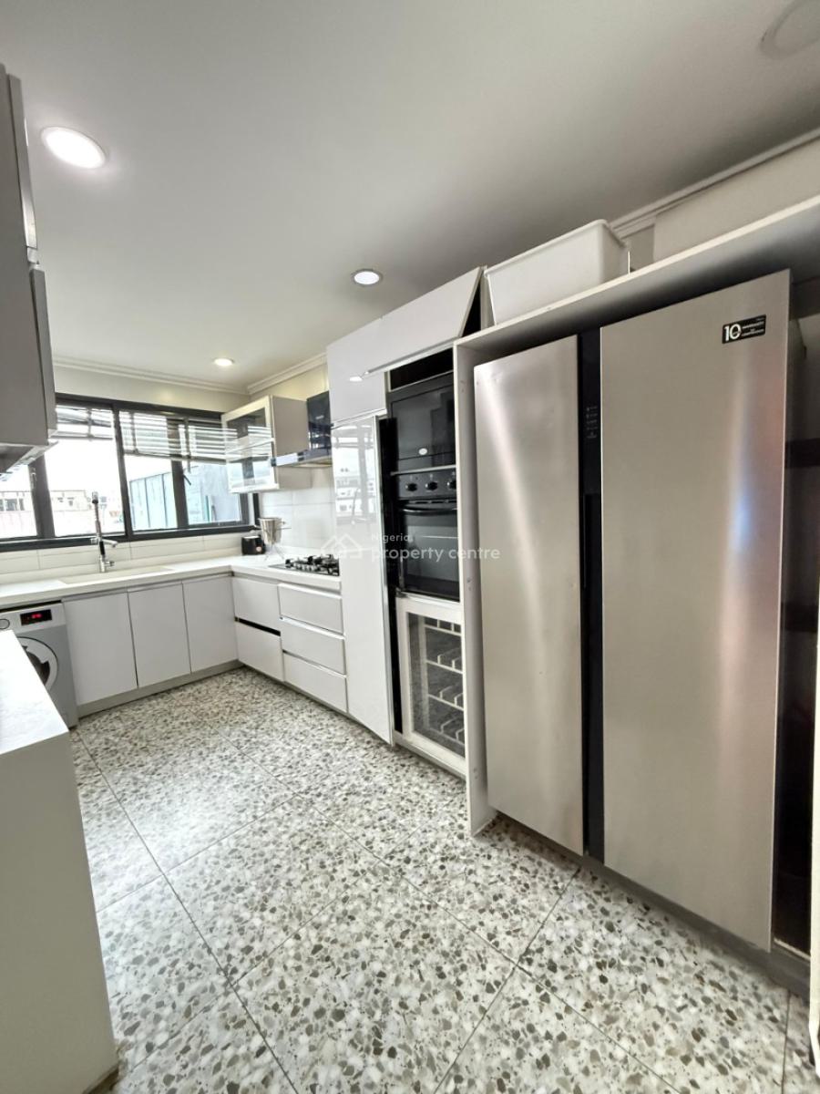 Lovely Two Bedrooms Penthouse with Snooker, Chisco, Ikate, Lekki, Lagos, Flat / Apartment Short Let