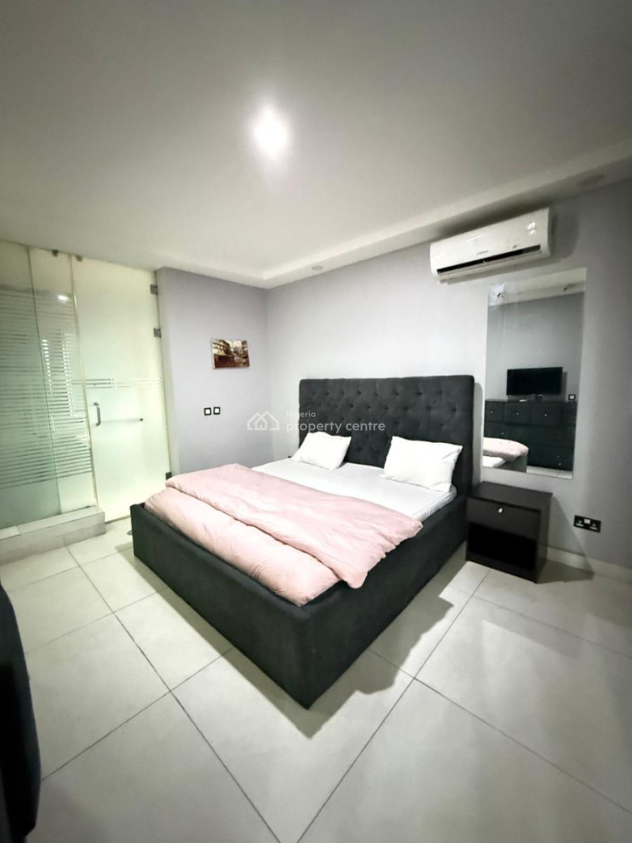 Lovely Two Bedrooms Penthouse with Snooker, Chisco, Ikate, Lekki, Lagos, Flat / Apartment Short Let