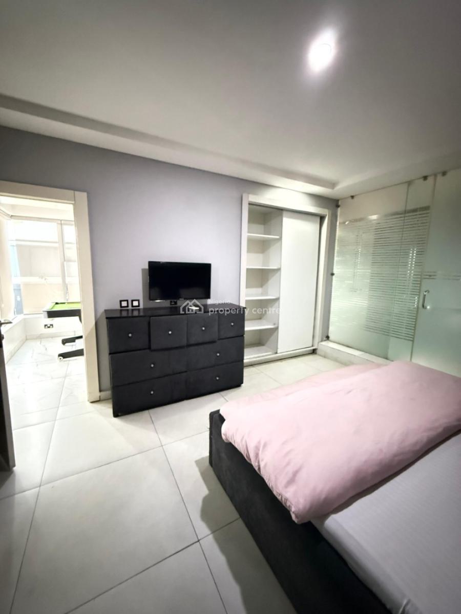 Lovely Two Bedrooms Penthouse with Snooker, Chisco, Ikate, Lekki, Lagos, Flat / Apartment Short Let