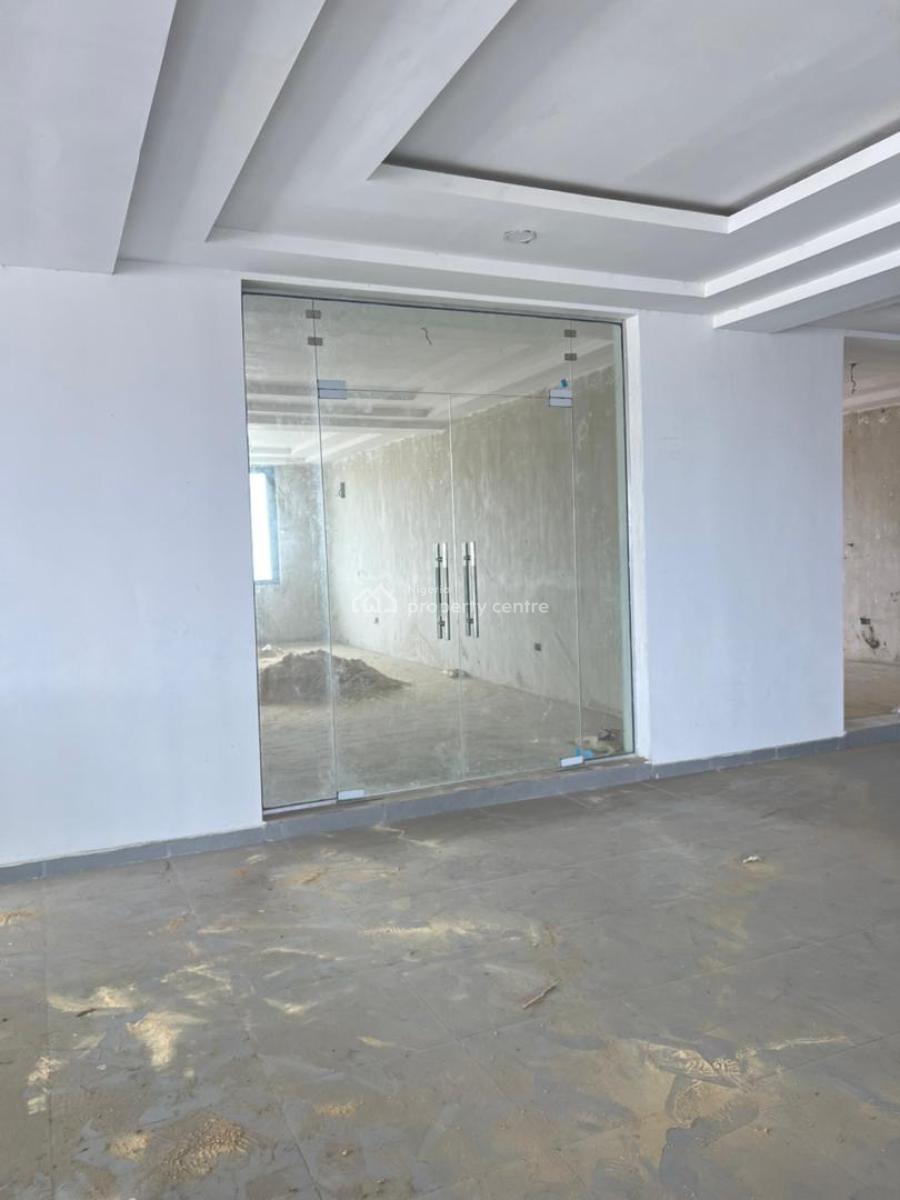 Shopping Mall, Ologolo, Lekki, Lagos, Plaza / Complex / Mall for Sale