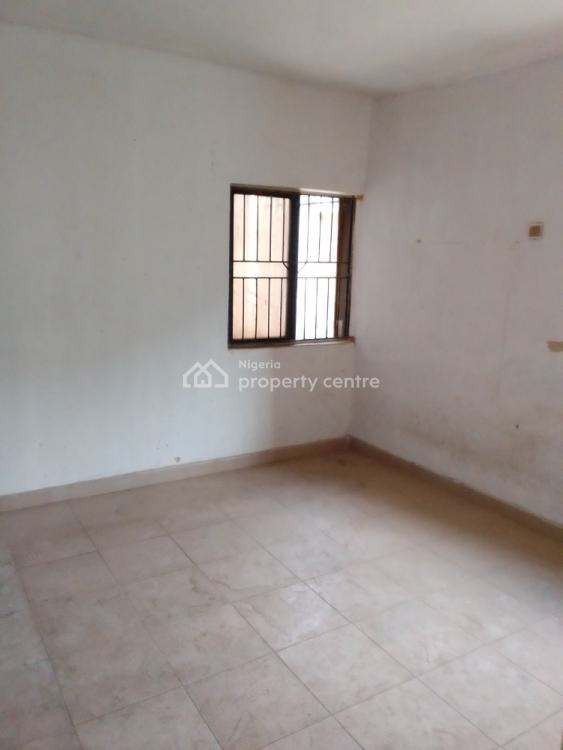 For Rent 3 Bedroom Flat, Adenson, Lasu Igando Road, Ojo, Lagos 3 Beds, 3 Baths (Ref 2276280)