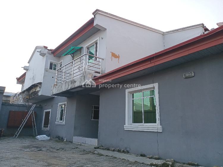 For Rent Exquisite 2 Bedrooms Apartment, Oba Amusa Estate, Idado
