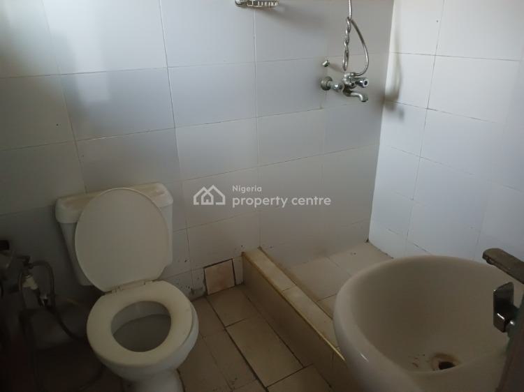 For Rent Exquisite 2 Bedrooms Apartment, Oba Amusa Estate, Idado