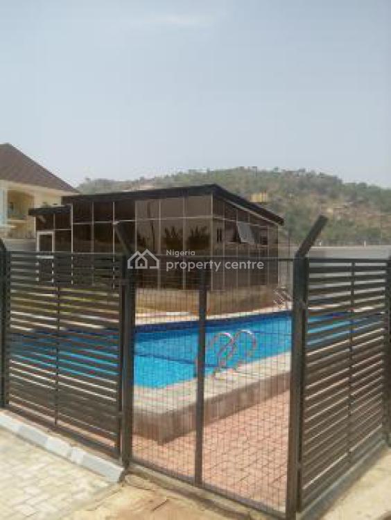 a Well Built Serviced 2 Bedrooms Flat, Diplomatic Zone, Katampe Extension, Katampe, Abuja, Flat / Apartment for Rent