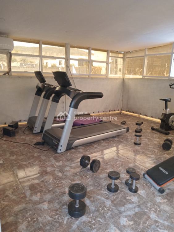 a Well Built Serviced 2 Bedrooms Flat, Diplomatic Zone, Katampe Extension, Katampe, Abuja, Flat / Apartment for Rent