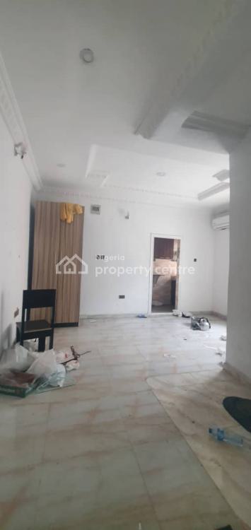 Lovely & Very Spacious 1 Room Self-contain Flat, Alagomeji, Yaba, Lagos, Self Contain (single Rooms) for Rent