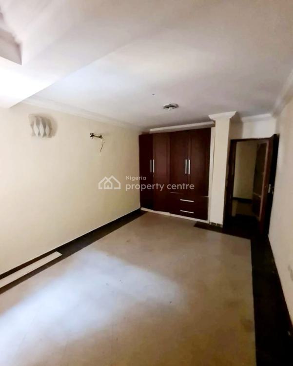 Well-maintained Serviced 3 Bedroom Terraced Duplex, Lekki Phase 1, Lekki, Lagos, Terraced Duplex for Sale