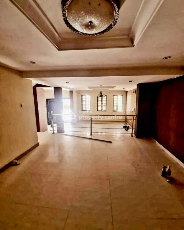 Well-maintained Serviced 3 Bedroom Terraced Duplex, Lekki Phase 1, Lekki, Lagos, Terraced Duplex for Sale