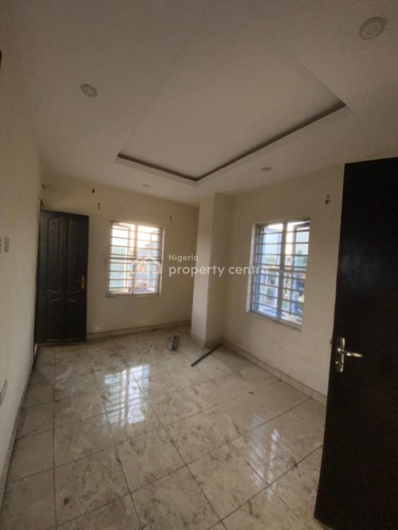 2 Bedroom Apartment, Charlie Boy, Gbagada, Lagos, Flat / Apartment for Sale