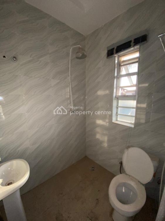 2 Bedroom Apartment, Charlie Boy, Gbagada, Lagos, Flat / Apartment for Sale