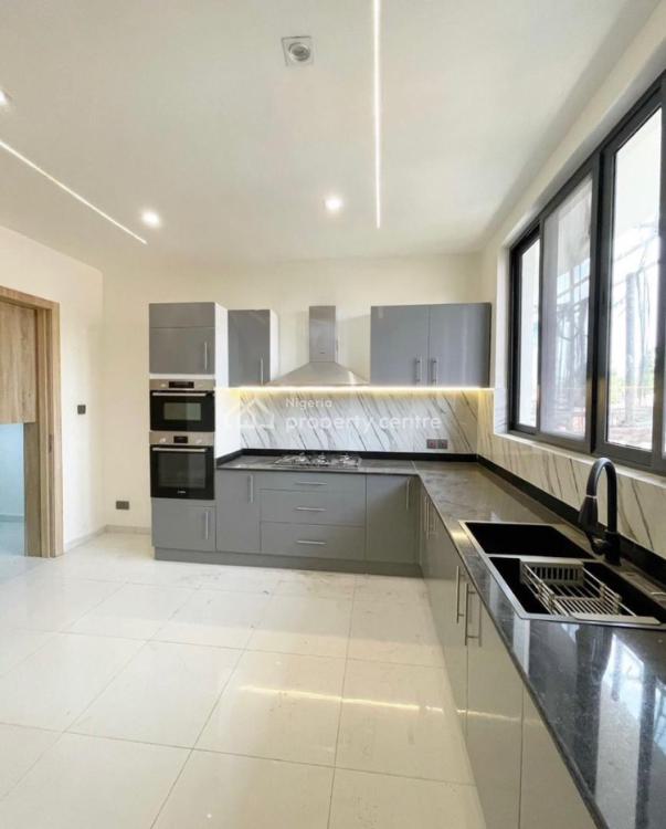 Exquisite 4 Bedroom Maisonette with Bq, Ikoyi, Lagos, Flat / Apartment for Sale