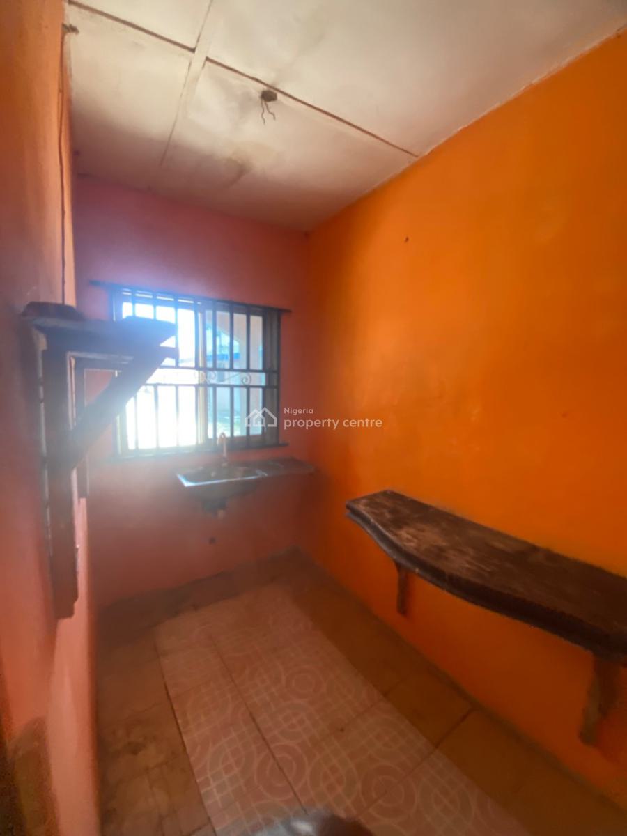 Luxuriously Nice Spacious Mini Flat Contain Apartment with Excellent, 13, Mojudu Road, Cari Court, Bogije, Ibeju Lekki, Lagos, Mini Flat (room and Parlour) for Rent
