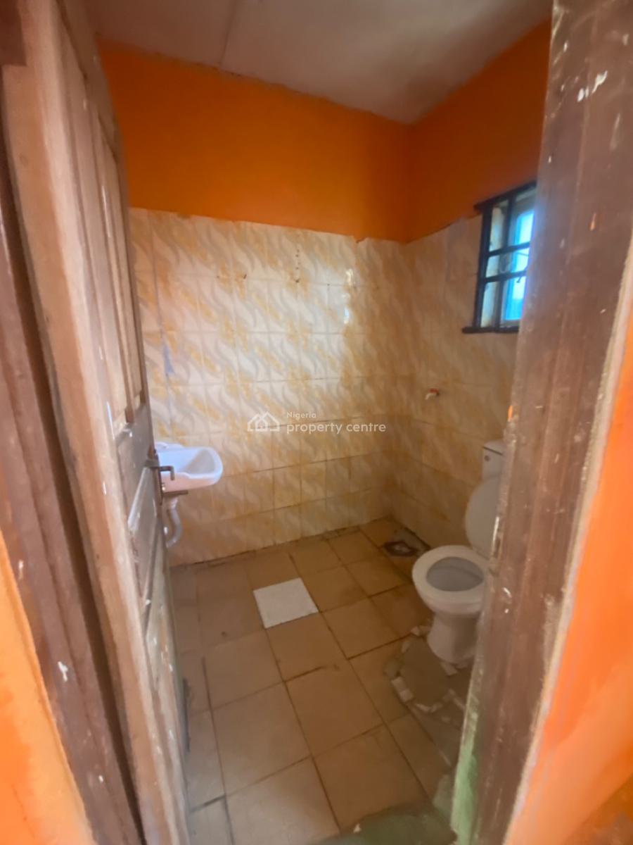 Luxuriously Nice Spacious Mini Flat Contain Apartment with Excellent, 13, Mojudu Road, Cari Court, Bogije, Ibeju Lekki, Lagos, Mini Flat (room and Parlour) for Rent