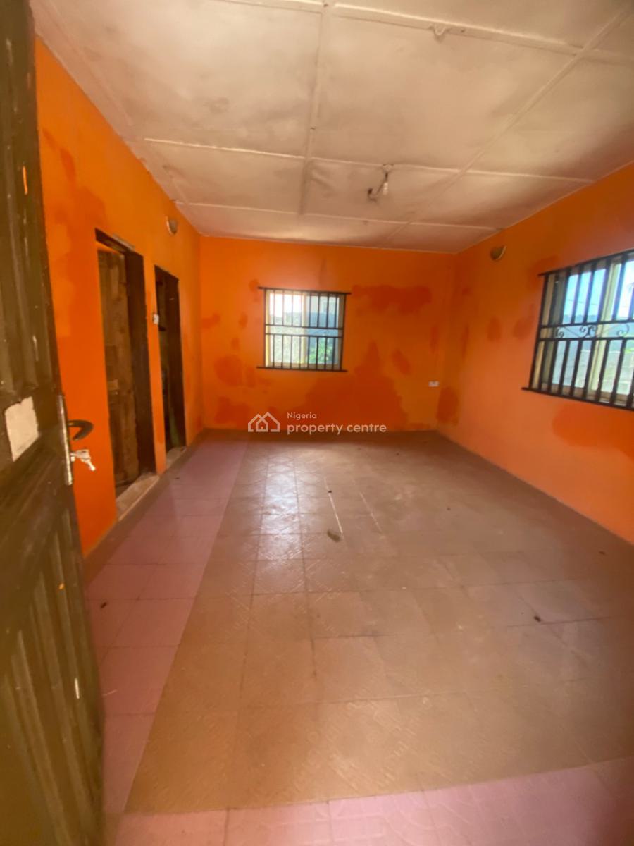 Luxuriously Nice Spacious Mini Flat Contain Apartment with Excellent, 13, Mojudu Road, Cari Court, Bogije, Ibeju Lekki, Lagos, Mini Flat (room and Parlour) for Rent