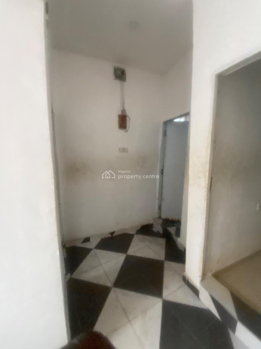 Luxuriously Nice Spacious Mini Flat Apartment with Excellent, 13, Mojudu Road, Rafiu Street Lekki Axis, Abijo, Lekki, Lagos, Mini Flat (room and Parlour) for Rent