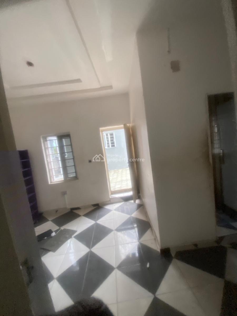Luxuriously Nice Spacious Mini Flat Apartment with Excellent, 13, Mojudu Road, Rafiu Street Lekki Axis, Abijo, Lekki, Lagos, Mini Flat (room and Parlour) for Rent