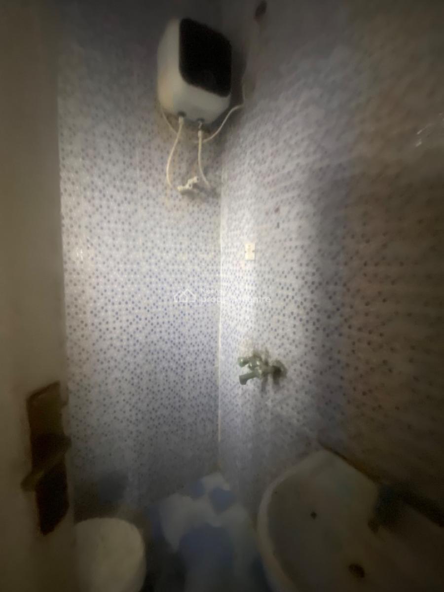 Luxuriously Nice Spacious Mini Flat Apartment with Excellent, 13, Mojudu Road, Rafiu Street Lekki Axis, Abijo, Lekki, Lagos, Mini Flat (room and Parlour) for Rent