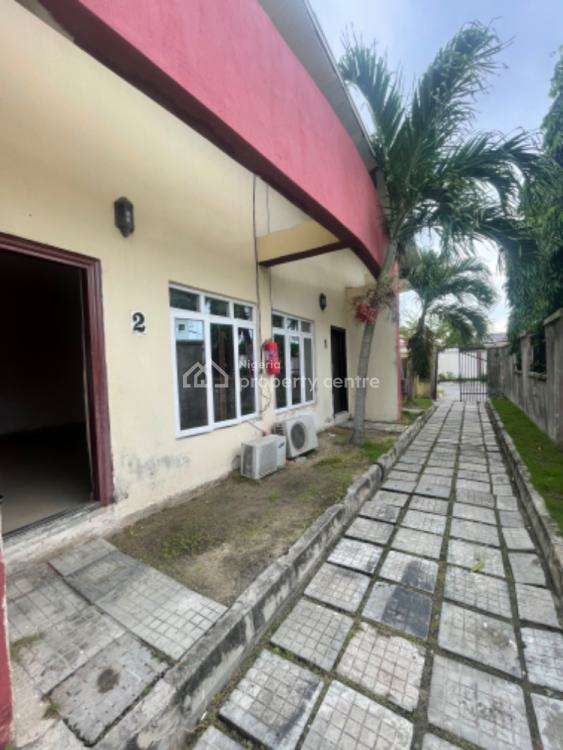 For Rent 3 Bedroom Bungalow With Private Backyard, South Point Estate