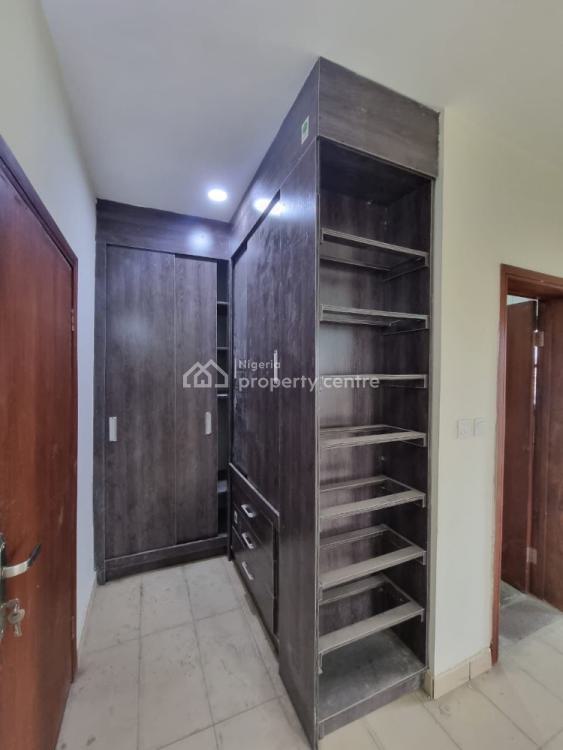 Contemporary 3 Bedroom Apartment with Underground Garage, Ikeja, Lagos, Flat / Apartment for Sale