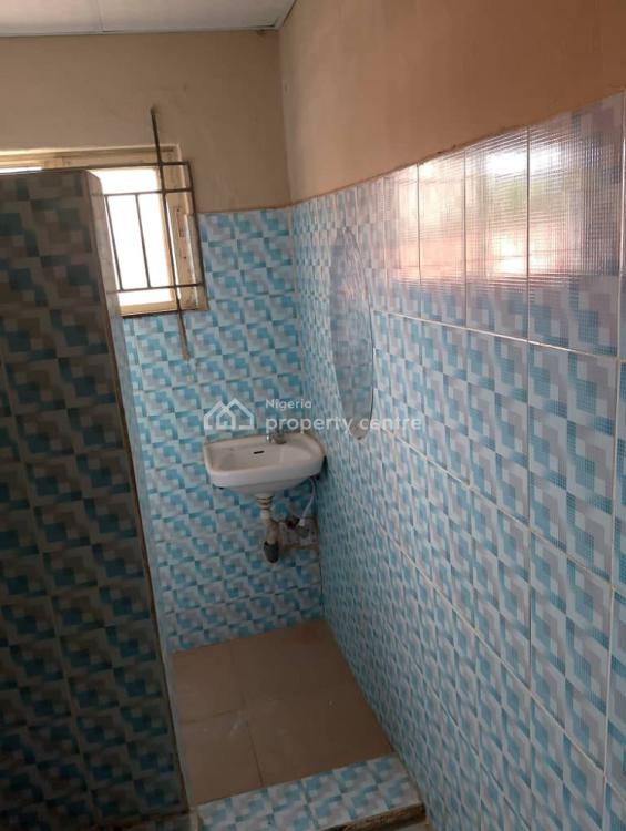 For Rent Neat One Bedroom Flat, Maryland, Lagos 1 Beds Nigeria