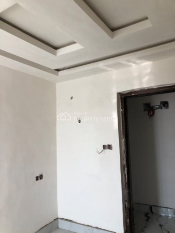 Executives 3 Bedroom Flat, Off, Adelabu, Surulere, Lagos, House for Rent
