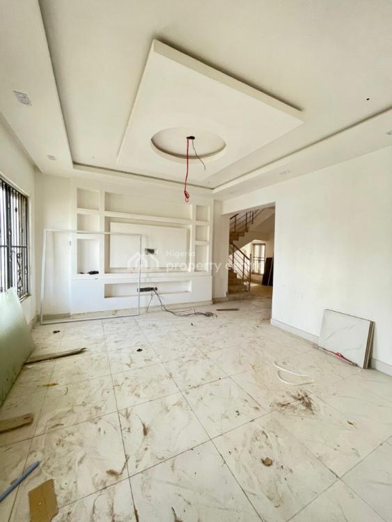 4 Bedroom Maisonette, Oniru, Victoria Island (vi), Lagos, Block of Flats for Sale