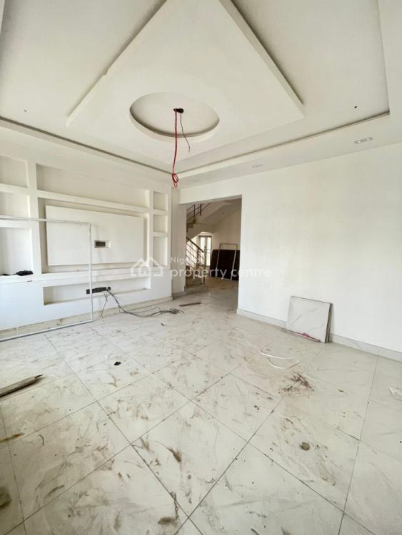 4 Bedroom Maisonette, Oniru, Victoria Island (vi), Lagos, Block of Flats for Sale