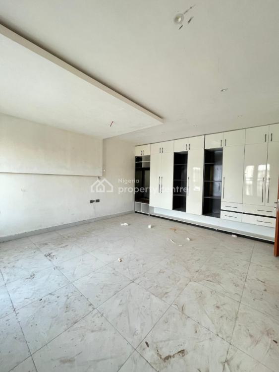 4 Bedroom Maisonette, Oniru, Victoria Island (vi), Lagos, Block of Flats for Sale
