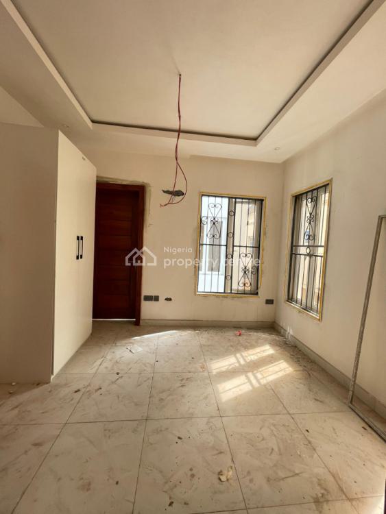 4 Bedroom Maisonette, Oniru, Victoria Island (vi), Lagos, Block of Flats for Sale