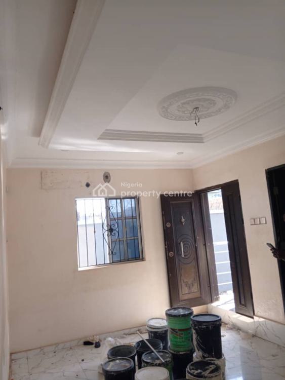 For Rent 3 Bedroom Flat, Okooba, Agege, Lagos 3 Beds, 3 Baths