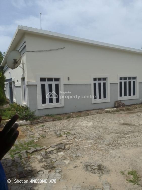 Standalone 4 Bedroom Bungalow with Ample Parking Space, Lekki Phase 1, Lekki, Lagos, Detached Bungalow for Rent