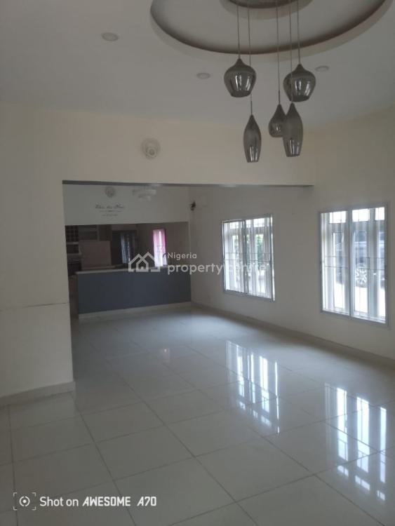 Standalone 4 Bedroom Bungalow with Ample Parking Space, Lekki Phase 1, Lekki, Lagos, Detached Bungalow for Rent