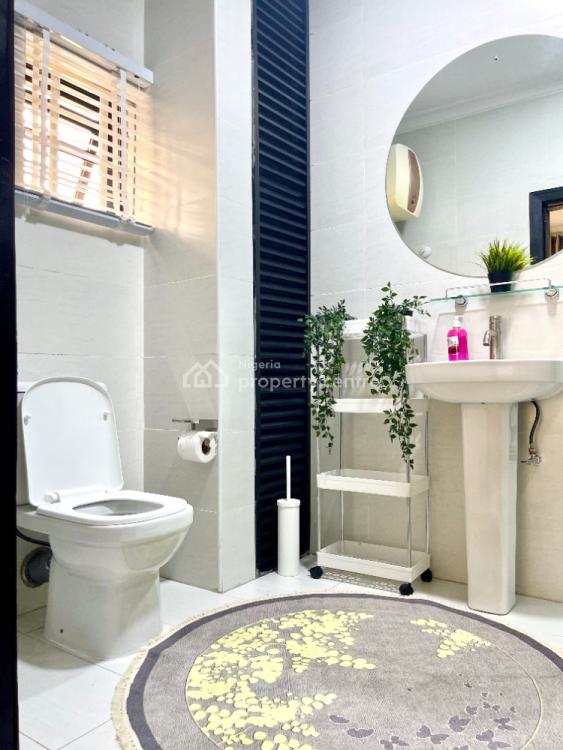 Modern 3 Bedrooms Apartment with Bq, Fatai Idowu Arobieke Street, Lekki Phase 1, Lekki, Lagos, Flat / Apartment for Rent