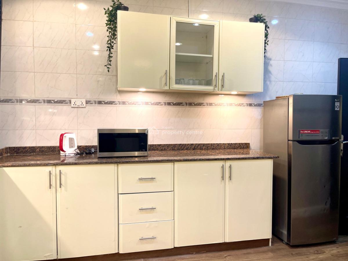 Modern 3 Bedrooms Apartment with Bq, Fatai Idowu Arobieke Street, Lekki Phase 1, Lekki, Lagos, Flat / Apartment for Rent